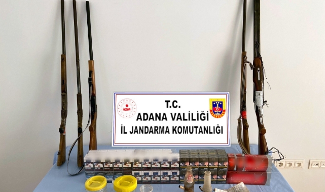 Bir evde 5 tüfek ele geçirildi