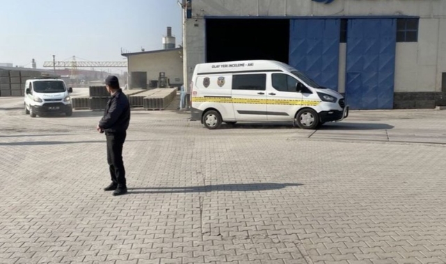 Çatıda dengesini kaybeden inşaat işçisi hayatını kaybetti