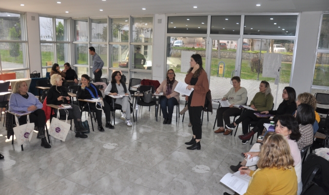 Çukurova’da Kadının İnsan Hakları Eğitim Kursu Başlatıldı
