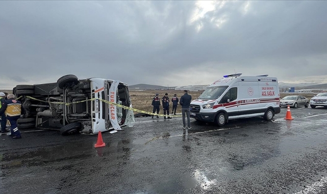Feci kaza: 1 ölü, 27 kişi yaralı