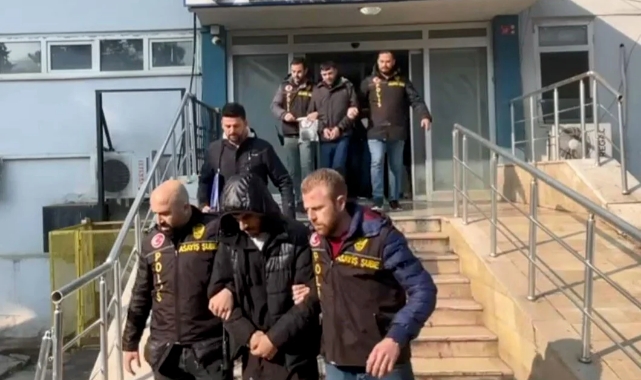 Dikkat çekmemek için lüks araç kiralayıp, villalardan hırsızlık yapmışlar!