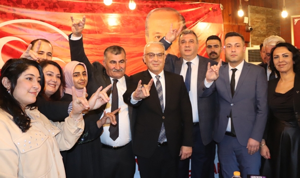 MHP’ye büyük katılım!