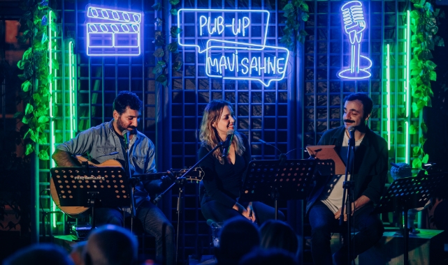 Pub-Up Mavi Sahne ile Adanalılara Farklı Bir Sanat Deneyimi