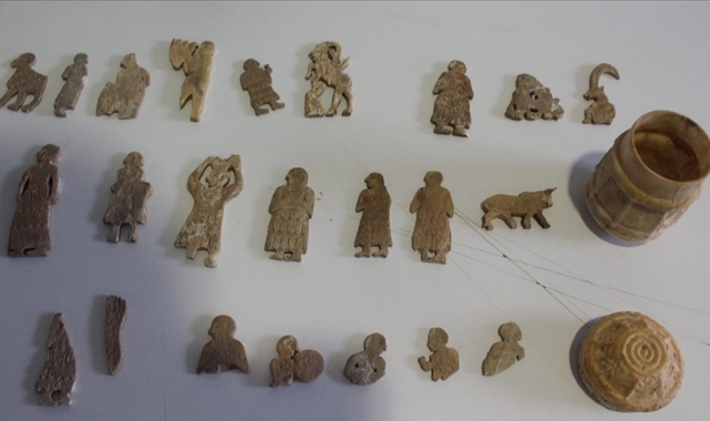Suriye sınırında 51 parça tarihi eser ele geçirildi