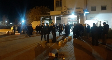 Askeri araç devrildi: 8 asker yaralı