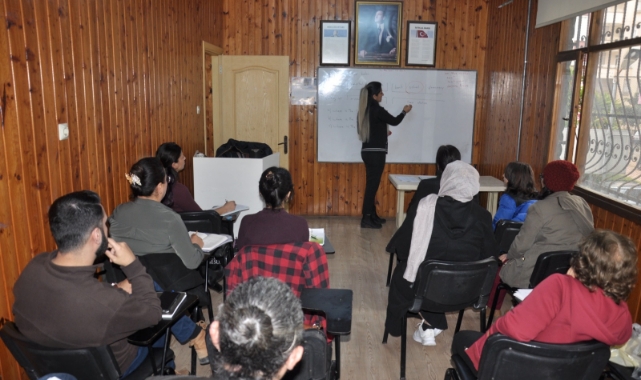 Çukurova Belediyesi'nden Ücretsiz ''Yabancı Dil'' Kursu