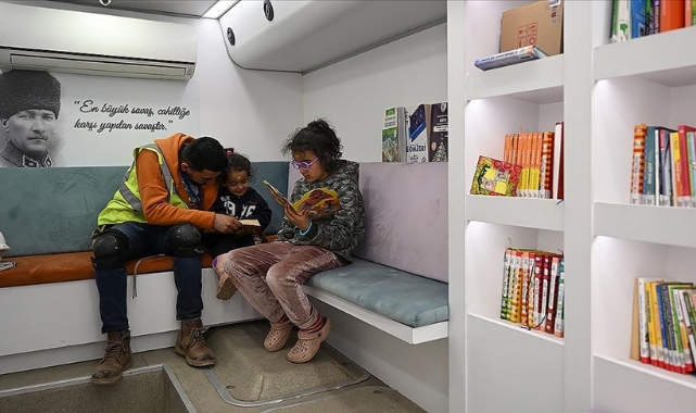 Deprem Bölgelerindeki Eğitim-Öğretim 3 Kademe Halinde Başlayacak