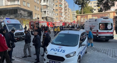 Deprem Riskinden Dolayı Boşaltılan Binada Korkutan Patlama