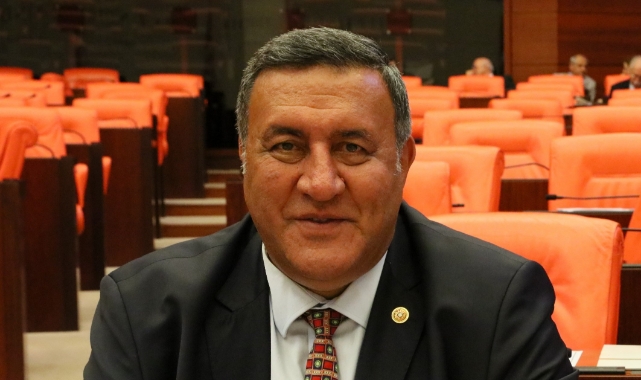 Gürer: "3 bin 452 liraya yükselen prim, çiftçi ve esnafı zor soktu"