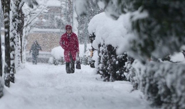 Meteorolojiden kuvvetli kar yağışı ve fırtına uyarısı!