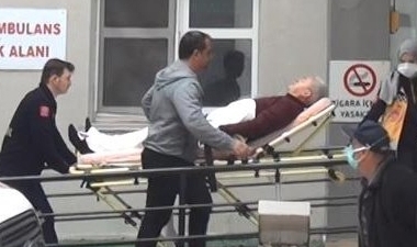 Belediye Başkanına Bıçaklı Saldırı
