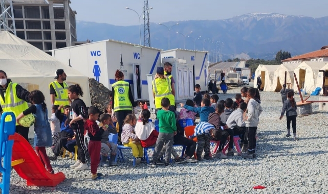ÇÜ KADAUM Depremzede Çocuk ve Kadınlara Destek Olacak