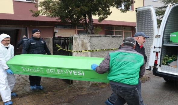 Eşini Öldürdü, Kayınvalidesini Yaraladı