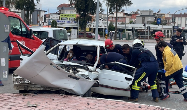 Feci Kaza: 3 Yaralı