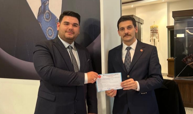 MHP Adana’dan Genç Aday