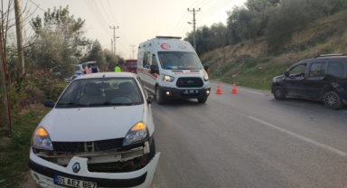 Otomobilin Çarptığı Yaşlı Adam Yaralandı