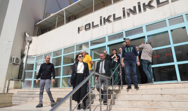 Rektör Tuncel, Balcalı Hastanesine Ziyaretlerini Sürdürüyor