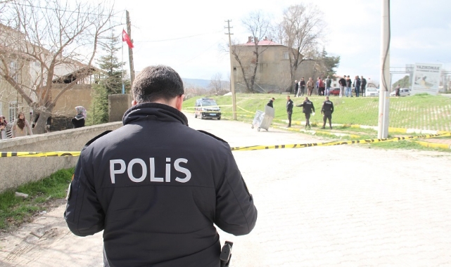 Silahlı Kavga: 2 Yaralı