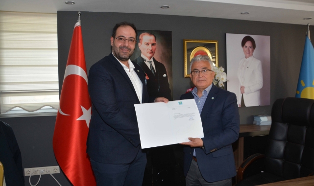 Siyaset Dünyasında Bir İlk! Rakibini Başdanışman Olarak Atadı!