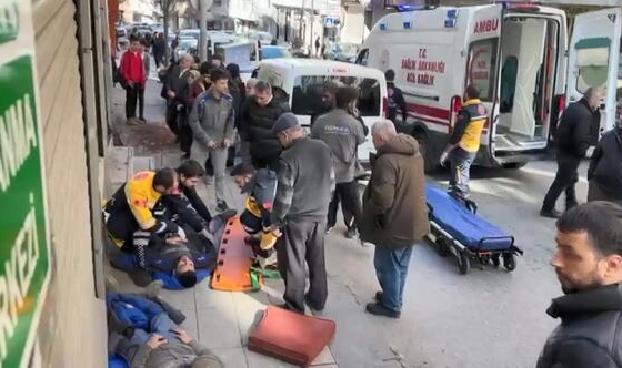 Tamirat Yaparken Anne Ve Bebeğin Üzerine Düştüler