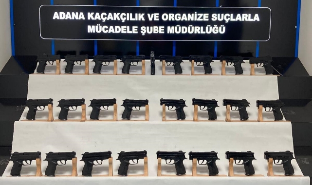 30 Ruhsatsız Tabanca Ele Geçirildi