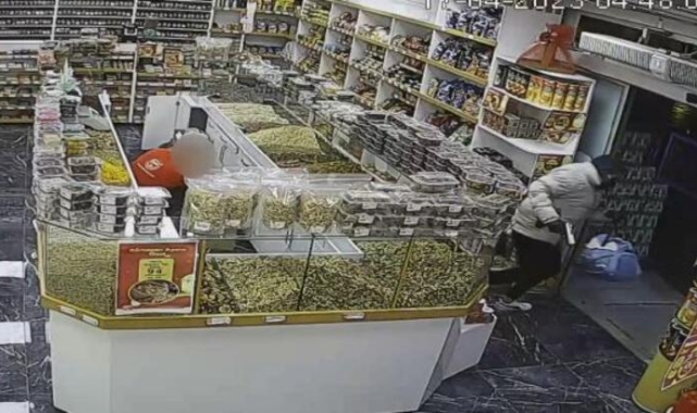 Akaryakıt İstasyonunda Film Gibi Soygun