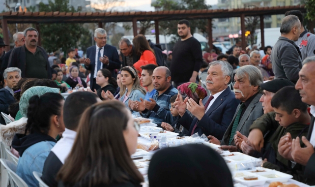 Büyükşehir’den Kozan’da İftar Yemeği