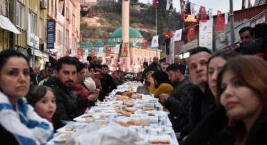 Büyükşehir'in İftar Programları Merkez Ve Kırsal İlçelerde Sürüyor