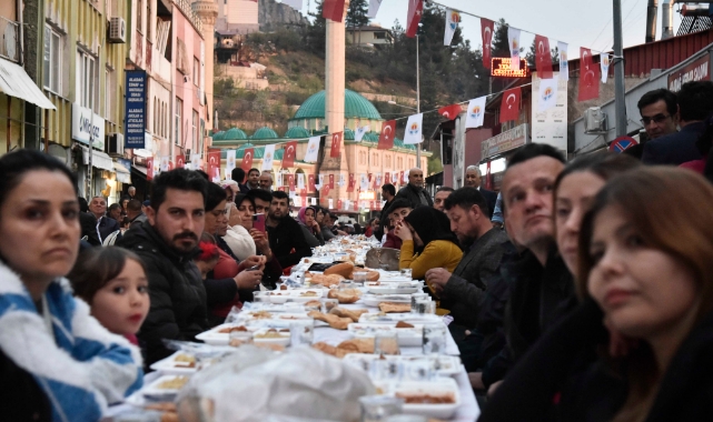 Büyükşehir'in İftar Programları Merkez Ve Kırsal İlçelerde Sürüyor