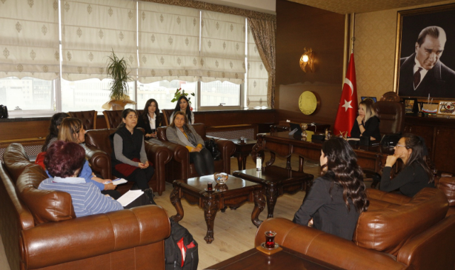 Adana'da Depremzedelere Yönelik Kadın Yaşam Merkezi Kurulacak