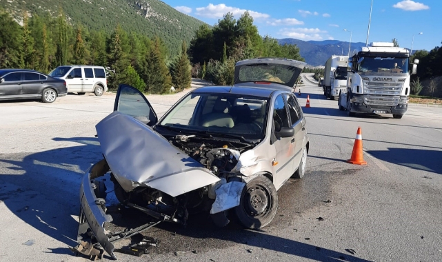Feci Kaza: 13 Yaralı