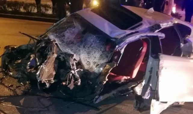 Feci Kaza: 2 Ölü, 2 Yaralı