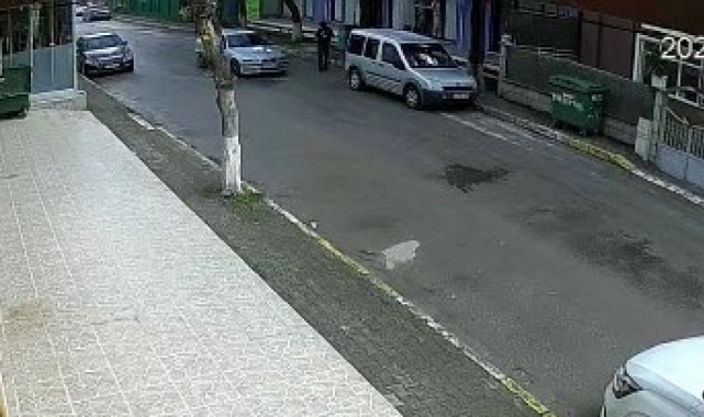 Husumetlisini Silahıyla Vurdu