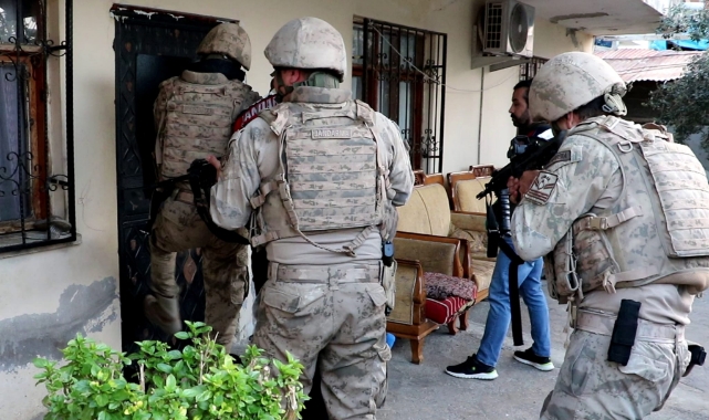 Mersin'de 'Kökünü Kurutma' Operasyonu: 60 Gözaltı