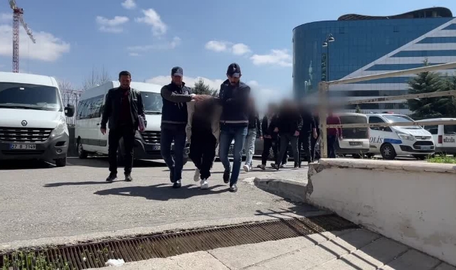 Okul Bahçesinde Öldürüldü