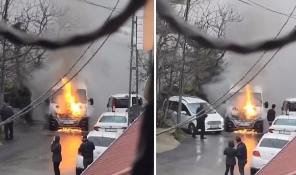 Okul Servisinde Korkutan Yangın
