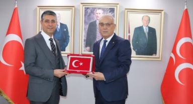 “Orası Meclis’tir, Dağbaşı Değil!”