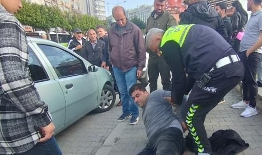 Polisten Kaçan Yolcunun Elindeki Poşetten Eroin Çıktı