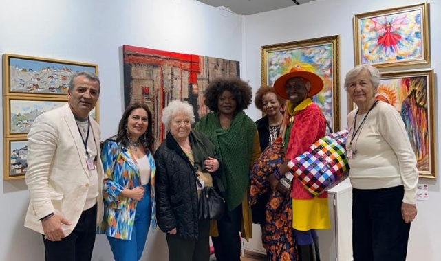 SAKÜDER Paris’te Yine Sanat Rüzgarları Estirdi