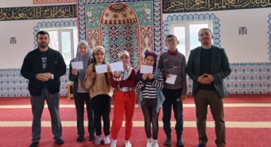 Tufanbeyli Müftülüğünden Öğrencilere Bayram Harçlığı