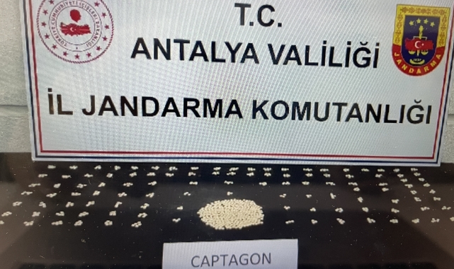 1427 Uyuşturucu Hap Ele Geçirildi
