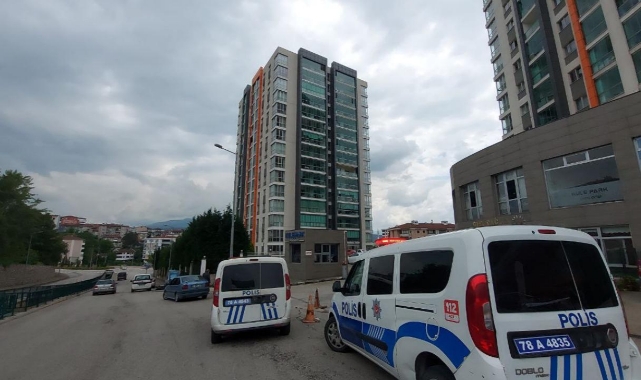 2 Yaşındaki Çocuk, 12. Kattan Düşüp Öldü!