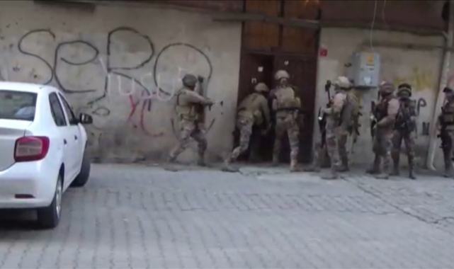 23 İlde Eş Zamanlı DEAŞ Operasyonu