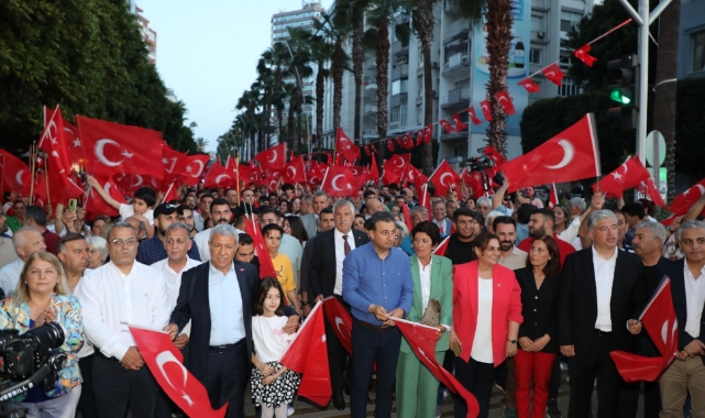 Adanalılar 19 Mayıs’ı Kortejli, Konserli Etkinliklerle Ve Muhteşem Coşkuyla Kutladı