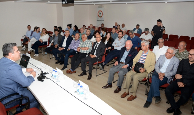 ADEO Deprem Paneli Düzenledi