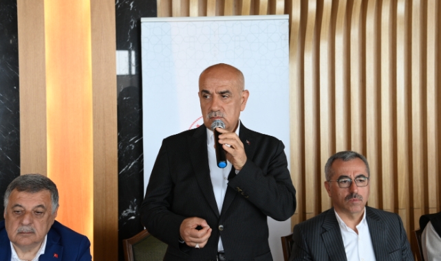 ''Biz İnsanlarımıza Hizmeti Aşk Ve Şevkle Yaparız''