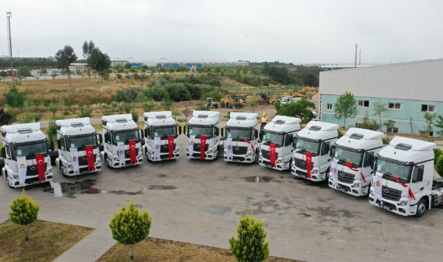 Büyükşehir, İş Makinesi Filosuna 17 Yeni Araç Ekledi