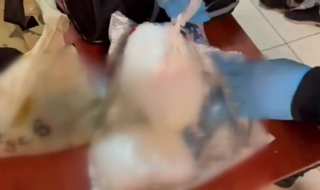 Cips Paketine Gizlenmiş 1,5 Kilogram Uyuşturucu Ele Geçirildi