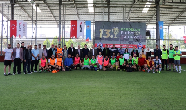 Eğitim-Bir-Sen Adana Şubesi'nden Takdirlik Vefa Örneği