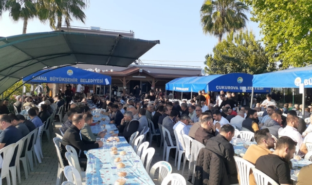 Eller Semaya Sultan Anne İçin Açıldı
